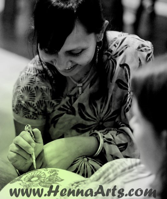 Nisha Henna Arts Austin doing henna for babyshower