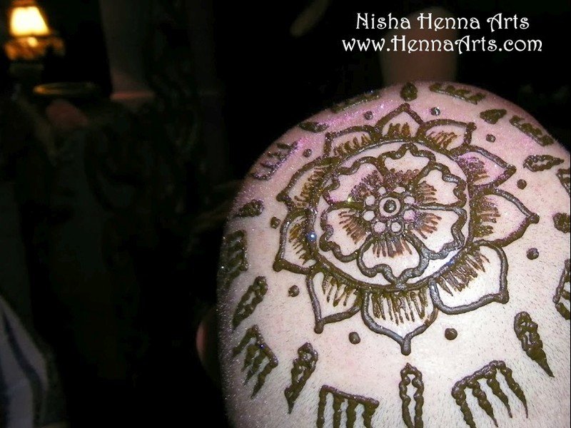 henna crown petals symmetric patterns