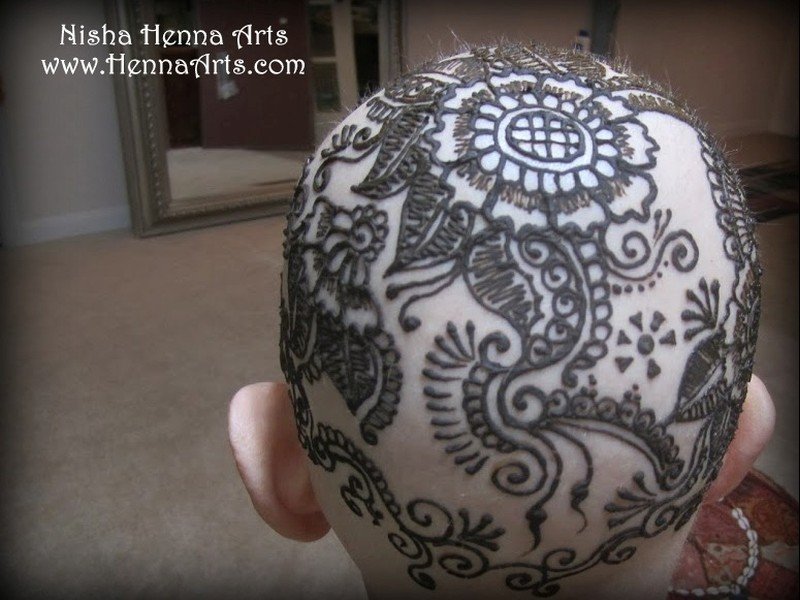 Henna crown beautiful design